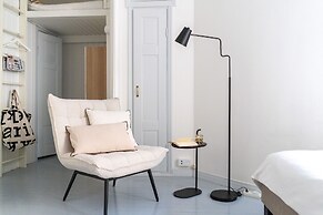 Central studio with spacious bathroom