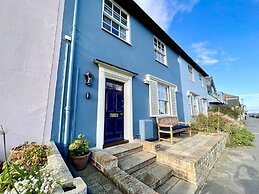 11 Crabbe Street, Aldeburgh