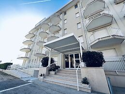 Modern Apartment Near the Beach in Jesolo, Italy