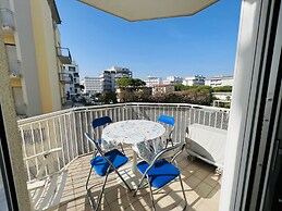 Modern Apartment Near the Beach in Jesolo, Italy