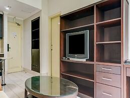 Townhouse OAK Hotel Grand Cikarang