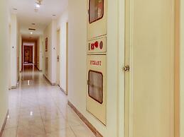 Townhouse OAK Hotel Grand Cikarang