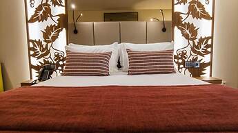 TURIM Oporto Hotel