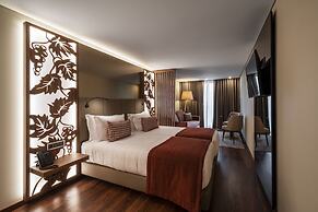 TURIM Oporto Hotel