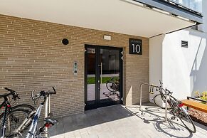 Gdańsk Apartment Grudziądzka by Renters