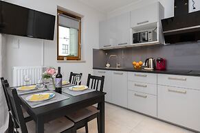 Gdańsk Apartment Grudziądzka by Renters