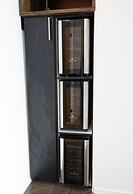 2ndhomes 2BR Center Apartment w Balcony