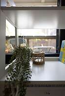 2ndhomes 2BR Center Apartment w Balcony