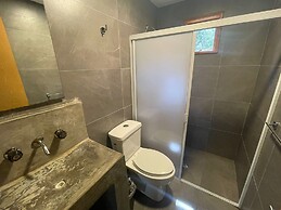 Hotel Parque La Piramide