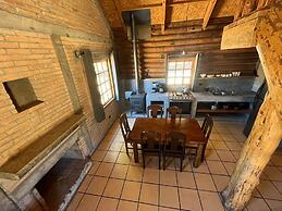 Hotel Parque La Piramide