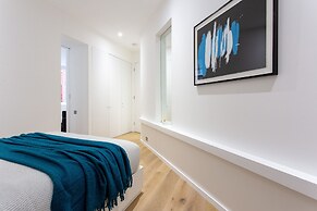 2 Bed 2 Bath Apartment Off Regent Street