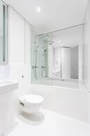 2 Bed 2 Bath Apartment Off Regent Street
