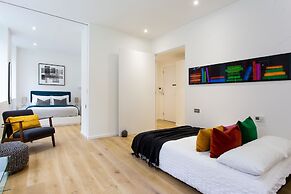 2 Bed 2 Bath Apartment Off Regent Street