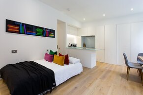 2 Bed 2 Bath Apartment Off Regent Street