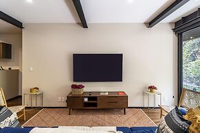 Villa Horacio by Kukun