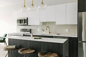 Sonder by Marriott Bonvoy Ovation Apartments Avenue of the Arts