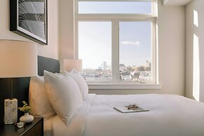 Sonder by Marriott Bonvoy Ovation Apartments Avenue of the Arts