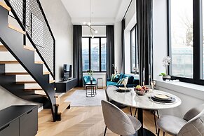 Bob W Duo Lofts