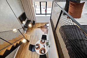 Bob W Duo Lofts