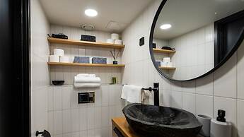 Bob W Duo Lofts