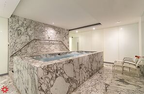 Casa Reforma by Kukun