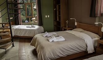 Fleur Lodge
