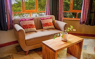 Fleur Lodge