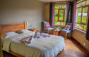 Fleur Lodge