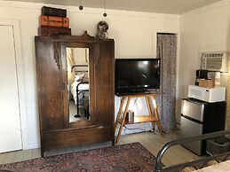 Fort Davis Drug Store Hotel