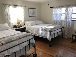 Fort Davis Drug Store Hotel