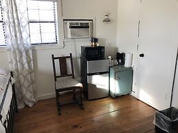 Fort Davis Drug Store Hotel