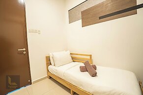 Legasi Kampung Bharu Guesthouse