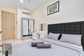 Legasi Kampung Bharu Guesthouse