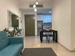 Legasi Kampung Bharu Guesthouse