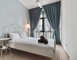 Legasi Kampung Bharu Guesthouse