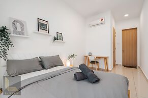 Legasi Kampung Bharu Guesthouse