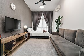 Legasi Kampung Bharu Guesthouse