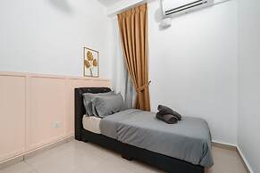 Legasi Kampung Bharu Guesthouse