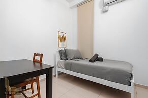 Legasi Kampung Bharu Guesthouse