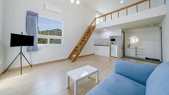 Namhae Seven House