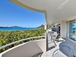 Yacht Harbour Tower 5