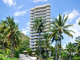 Yacht Harbour Tower 5