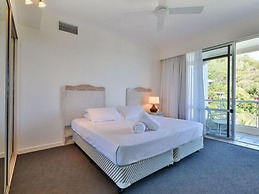 Yacht Harbour Tower 5