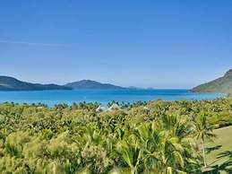 Yacht Harbour Tower 5