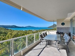 Yacht Harbour Tower 5