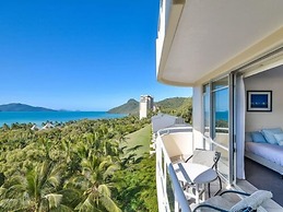 Yacht Harbour Tower 5