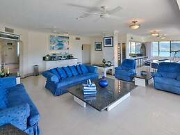 Yacht Harbour Tower 5