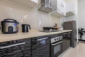 4 Bedroom Modern Pool Villa BL10