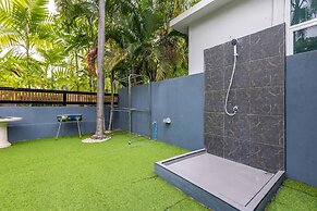 4 Bedroom Modern Pool Villa BL10