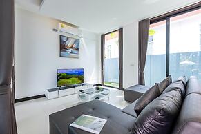 4 Bedroom Modern Pool Villa BL10